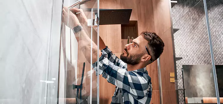 Replace Shower Doors with Frameless Chalmette